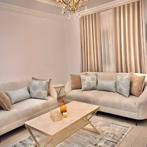 زيارة الفندق